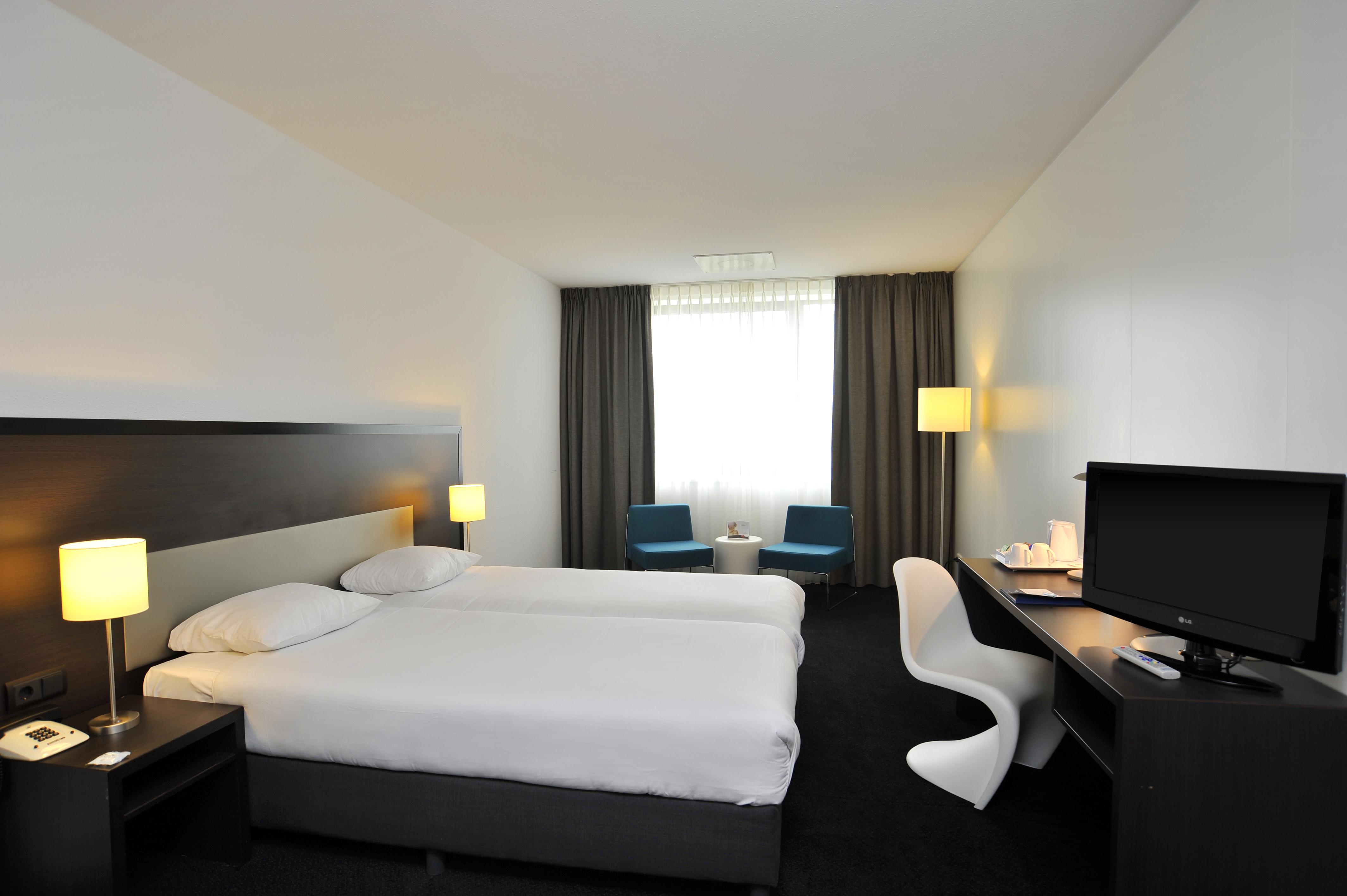 Fletcher Hotel-Restaurant Parkstad- Zuid Limburg Kerkrade Bagian luar foto